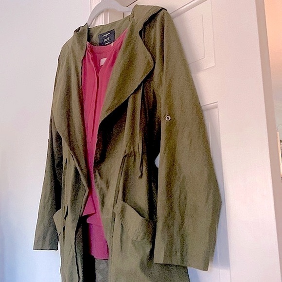 Hiking Rain Jacket Moss Green Attached Hood Coat Size Small Cinch Waist - Picture 6 of 16